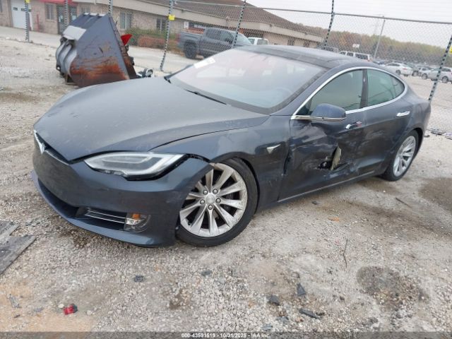 2017 TESLA MODEL S 5YJSA1E25HF176402 Photo 1