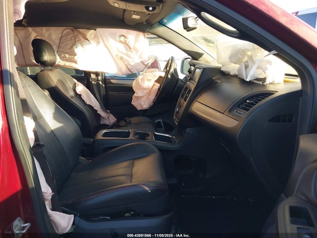43591566 :رقم المزاد ، 2C4RDGEG2HR792079 vin ، 2017 Dodge Grand Caravan Gt مزاد بيع