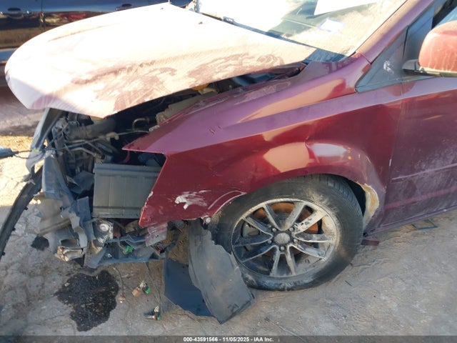 43591566 :رقم المزاد ، 2C4RDGEG2HR792079 vin ، 2017 Dodge Grand Caravan Gt مزاد بيع