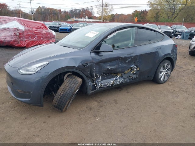 2023 TESLA MODEL Y 7SAYGDEEXPA103075 Photo 5