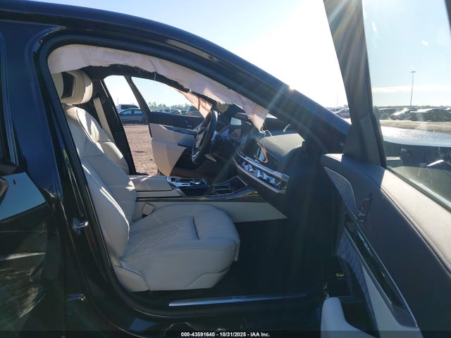 2024 BMW 760I WBA33EJ06RCR66748 Photo 4