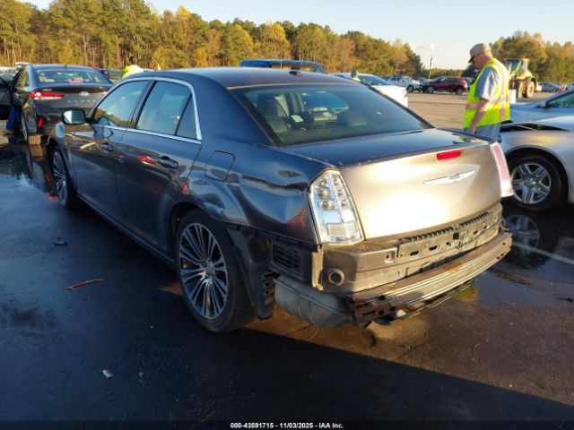 2014 CHRYSLER 300 2C3CCAAG7EH355728 Photo 2