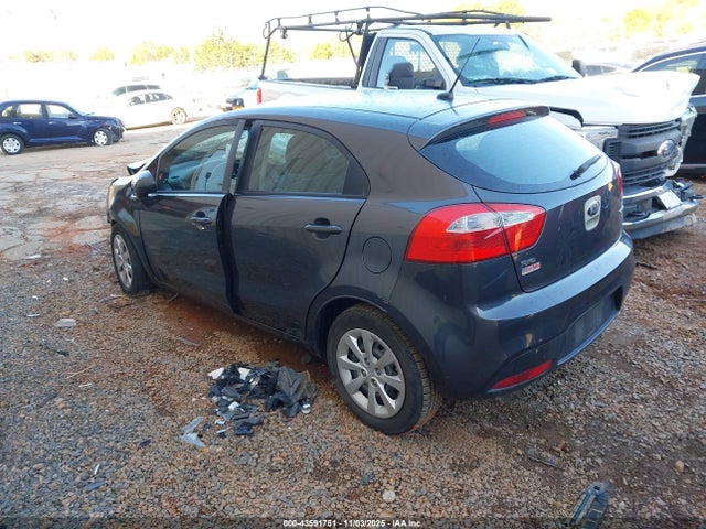 2013 KIA RIO KNADN5A33D6156722 Photo 2
