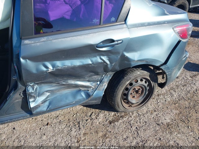 2011 MAZDA MAZDA3 JM1BL1UF5B1366568 Photo 5
