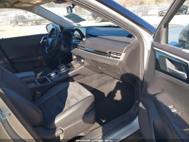 2022 MITSUBISHI OUTLANDER JA4J4UA83NZ065166 Photo 4