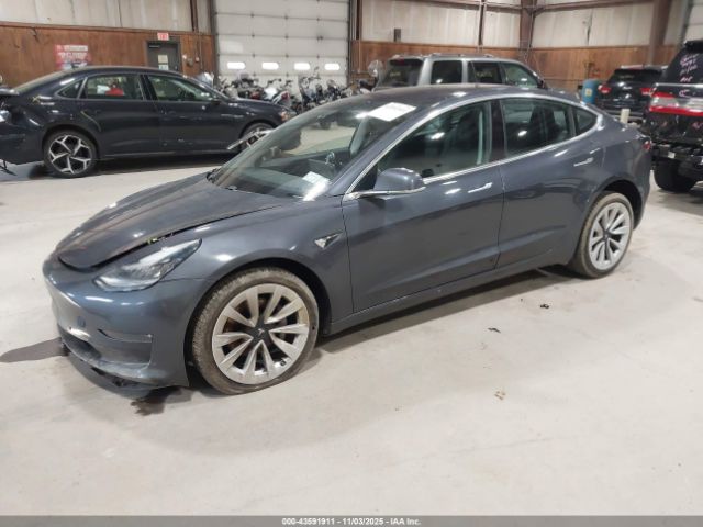 2018 TESLA MODEL 3 5YJ3E1EB0JF121208 Photo 1