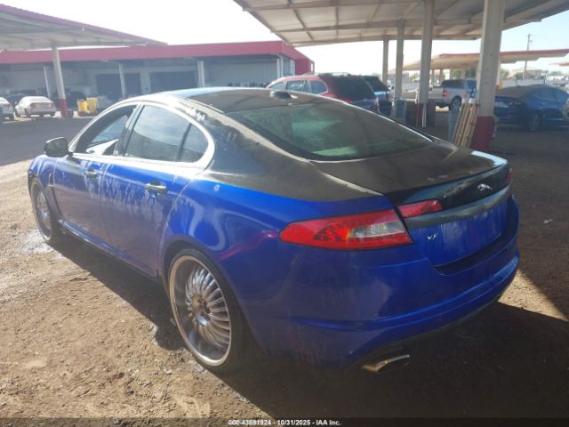 2011 JAGUAR XF SAJWA0FBXBLS19955 Photo 2