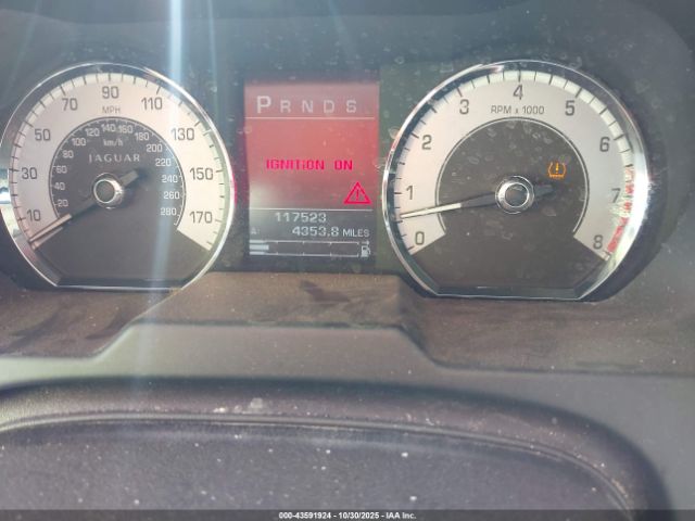 2011 JAGUAR XF SAJWA0FBXBLS19955 Photo 6