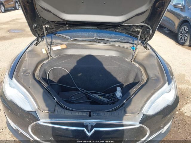 2014 TESLA MODEL S 5YJSA1H26EFP64042 Photo 9