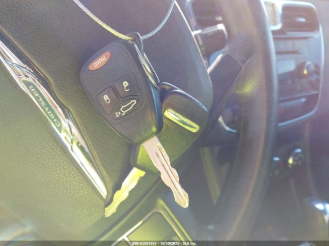 2013 CHRYSLER 200 1C3CCBAB8DN642110 Photo 10