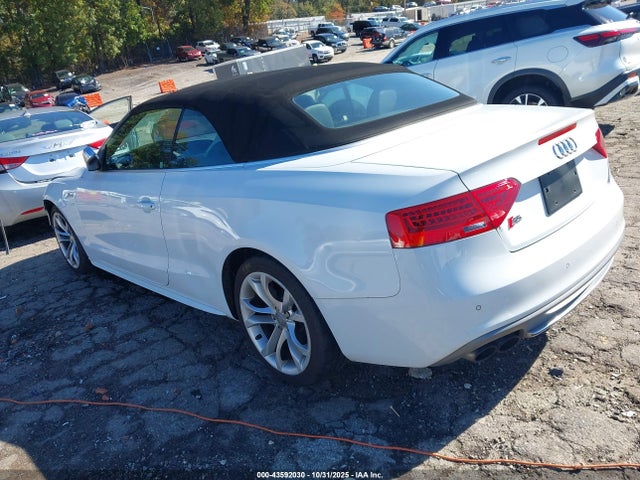 2013 AUDI S5 WAUVGAFH8DN015727 Photo 2