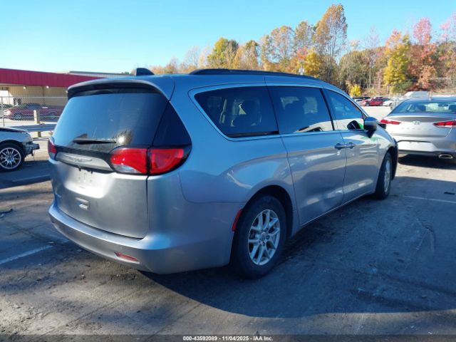 2021 CHRYSLER VOYAGER 2C4RC1DG5MR520573 Photo 3