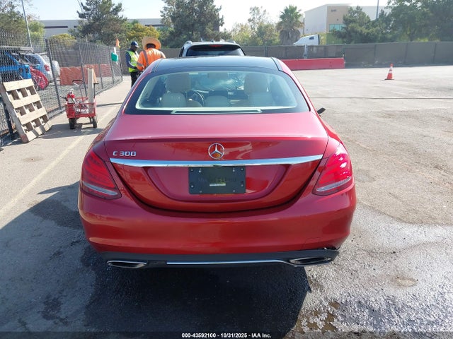 Mercedes-Benz C 300 2016 55SWF4JB6GU158613 Image 16