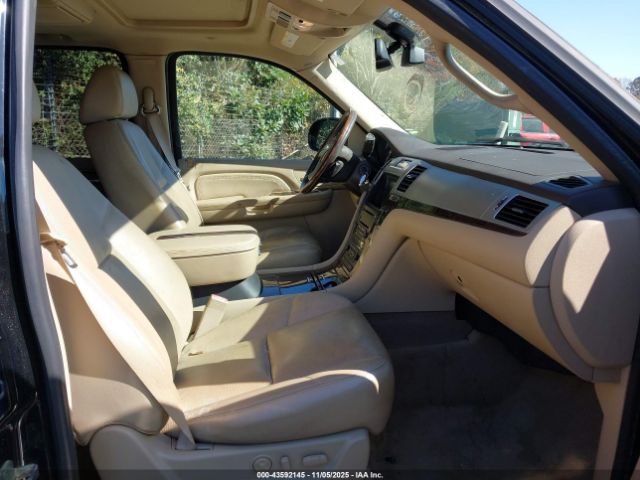 2009 CADILLAC ESCALADE 1GYFK23279R131457 Photo 4