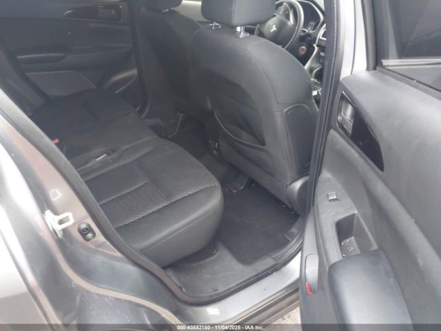 2022 MITSUBISHI ECLIPSE CROSS JA4J4UA86NZ036552 Photo 7