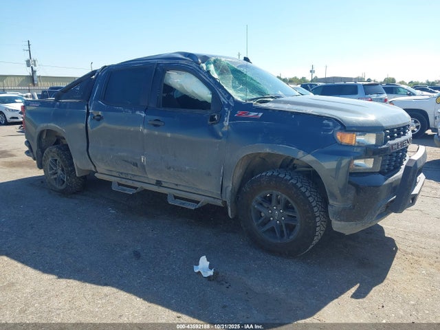 43592188 :رقم المزاد ، 3GCPYCEF9LG424847 vin ، 2020 Chevrolet Silverado 1500 4wd  Short Bed Custom Trail Boss مزاد بيع