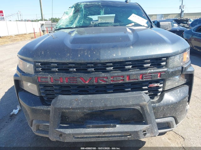 43592188 :رقم المزاد ، 3GCPYCEF9LG424847 vin ، 2020 Chevrolet Silverado 1500 4wd  Short Bed Custom Trail Boss مزاد بيع