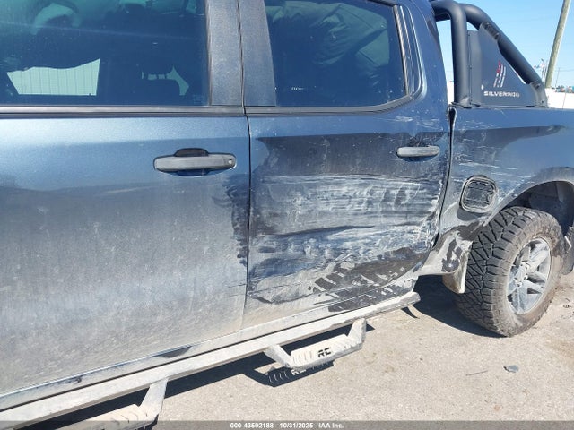 43592188 :رقم المزاد ، 3GCPYCEF9LG424847 vin ، 2020 Chevrolet Silverado 1500 4wd  Short Bed Custom Trail Boss مزاد بيع