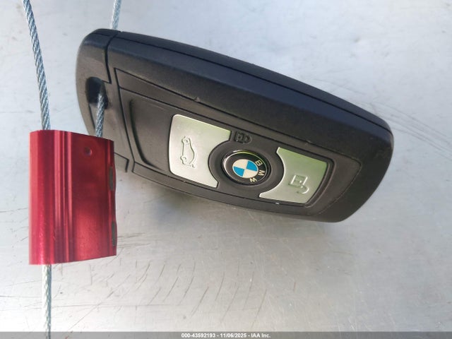 Продаж на аукціоні авто 2015 Bmw 320i Xdrive, vin: WBA3C3C58FP664119, номер лоту: 43592193