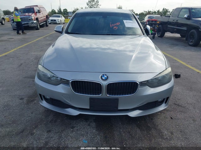 Продаж на аукціоні авто 2015 Bmw 320i Xdrive, vin: WBA3C3C58FP664119, номер лоту: 43592193