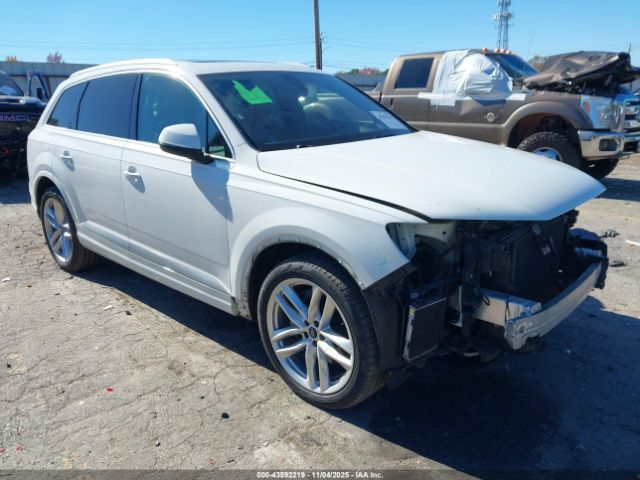 2018 AUDI Q7 WA1VAAF7XJD043844