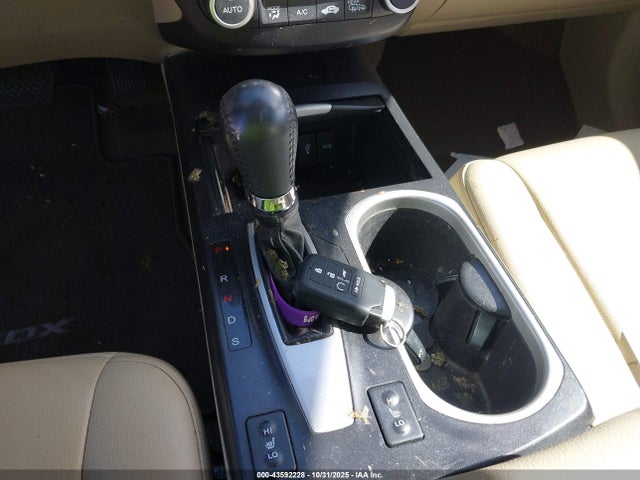 2016 ACURA RDX 5J8TB3H32GL017707 Photo 10