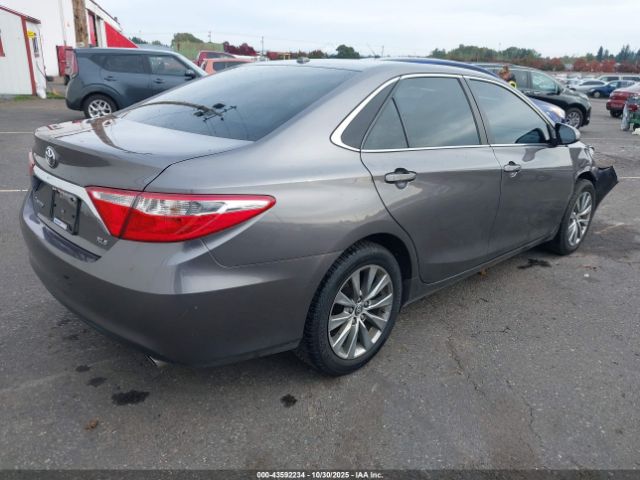 2015 TOYOTA CAMRY 4T1BF1FK1FU995181 Photo 3