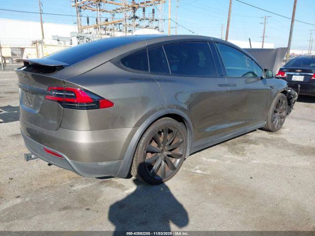 2016 TESLA MODEL X 5YJXCBE20GF002726 Photo 3