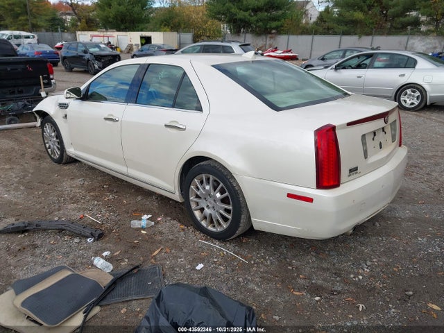 2010 CADILLAC STS 1G6DU6EVXA0100432 Photo 2