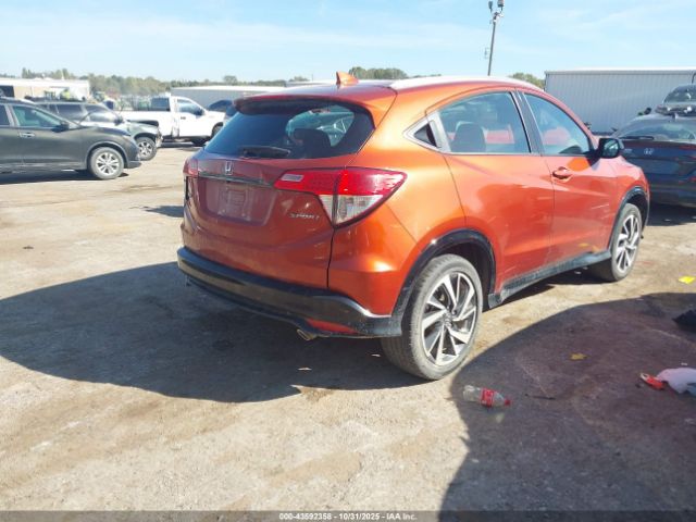 2019 HONDA HR-V 3CZRU5H17KM717477 Photo 3
