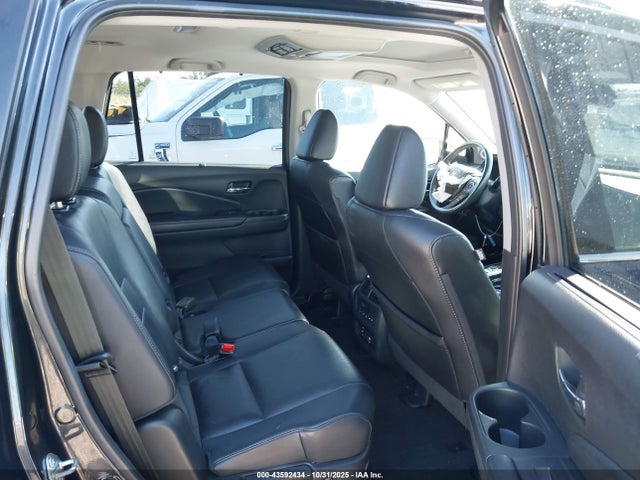 Aukcja sprzedaży 2017 Honda Pilot Touring, vin: 5FNYF6H98HB065053, numer aukcji: 43592434