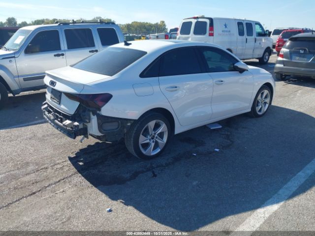 2022 AUDI A3 WAUAUDGY0NA042291 Photo 3