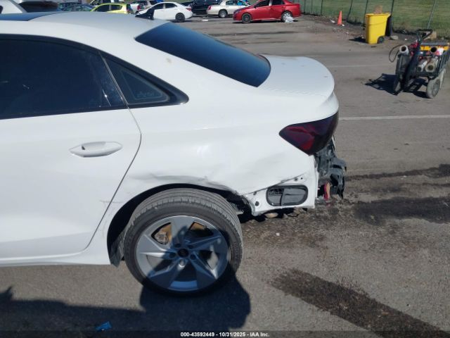 2022 AUDI A3 WAUAUDGY0NA042291 Photo 5