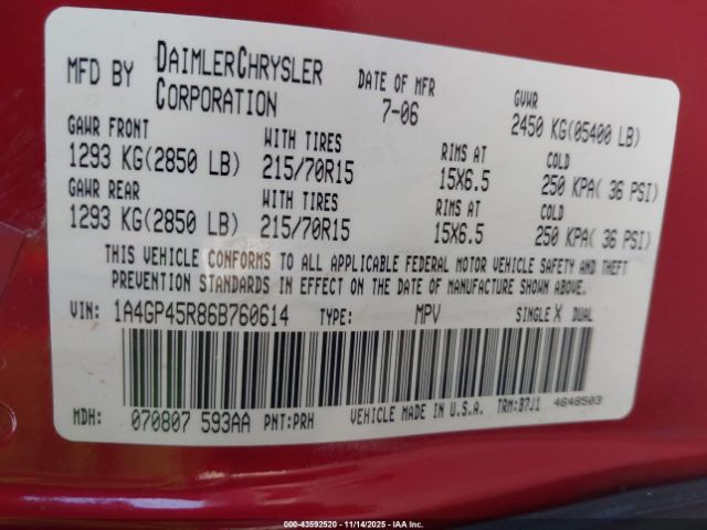 2006 CHRYSLER TOWN & COUNTRY 1A4GP45R86B760614 Photo 8