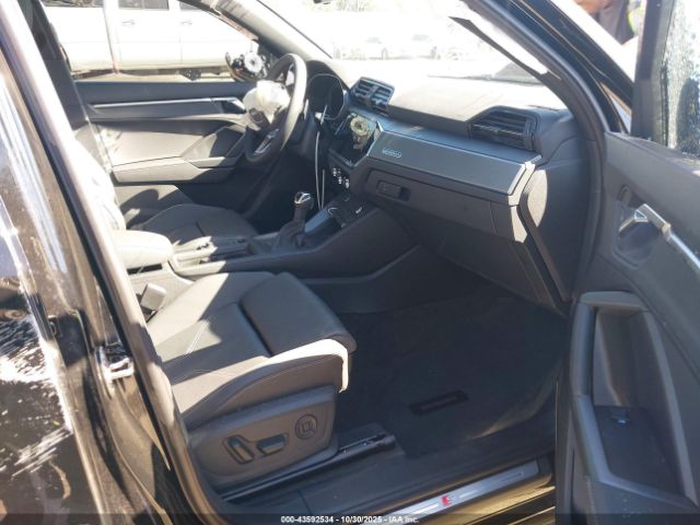 2025 AUDI Q3 WA1DECF35S1040247 Photo 4