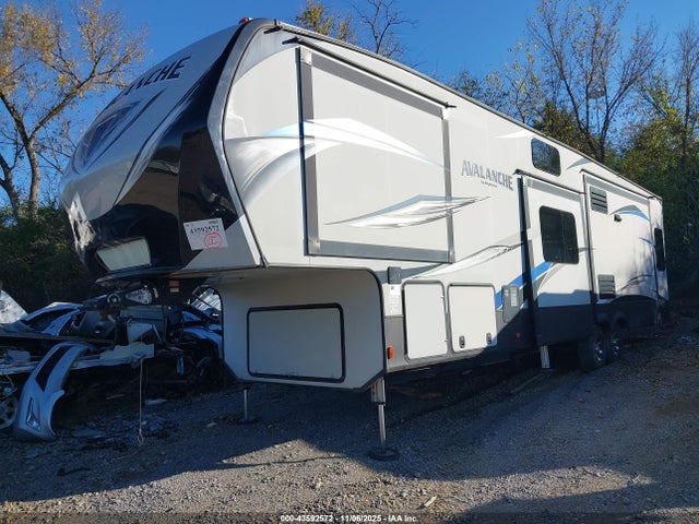 Auction sale of the 2017 Keystone Travel Trlr, vin: 4YDF36528HE760476, lot number: 43592572