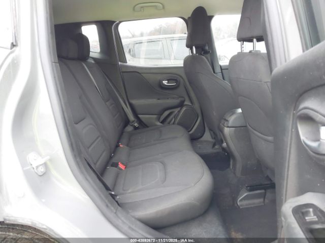 2022 JEEP RENEGADE ZACNJDB1XNPN54659 Photo 7