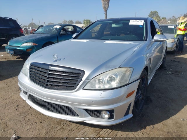 2007 MERCEDES-BENZ S 550 WDDNG71X17A081039 Photo 1