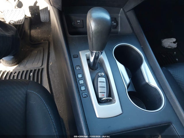 1N4AL3AP1HN318562 Nissan Altima