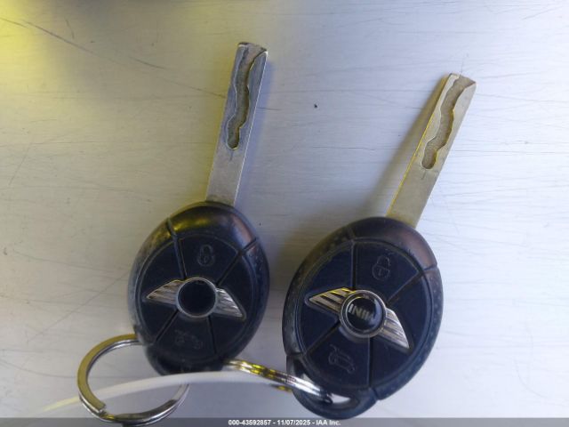 2006 MINI COOPER WMWRF33576TG14873 Photo 10