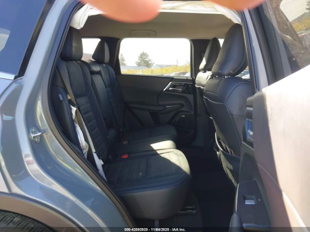 2025 MITSUBISHI OUTLANDER JA4J4VA83SZ038633 Photo 7
