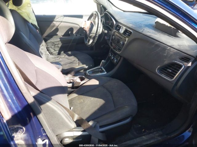 2013 CHRYSLER 200 1C3CCBBB9DN695798 Photo 4