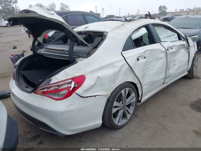 2018 MERCEDES-BENZ CLA 250 WDDSJ4EB0JN602057 Photo 3