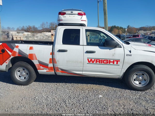 1C6RR6FGXPS535816 RAM 1500 Classic Tradesman 4x2 6&#039;4 Box