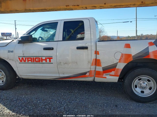 1C6RR6FGXPS535816 RAM 1500 Classic Tradesman 4x2 6&#039;4 Box