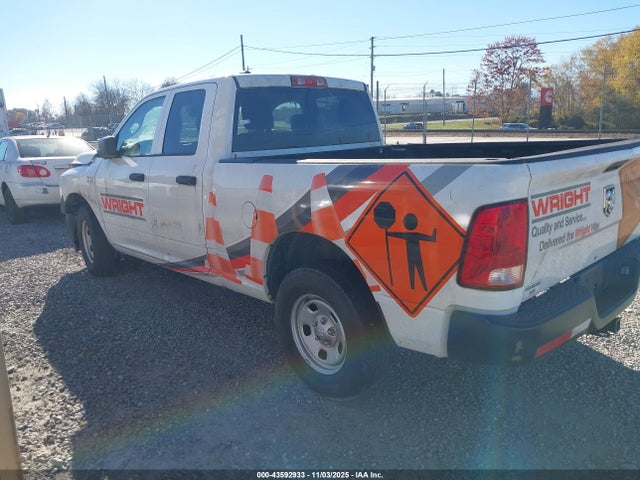 1C6RR6FGXPS535816 RAM 1500 Classic Tradesman 4x2 6&#039;4 Box