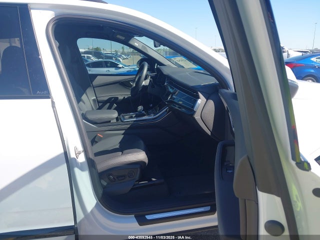 2025 AUDI Q7 WA1LVBF75SD025383 Photo 4