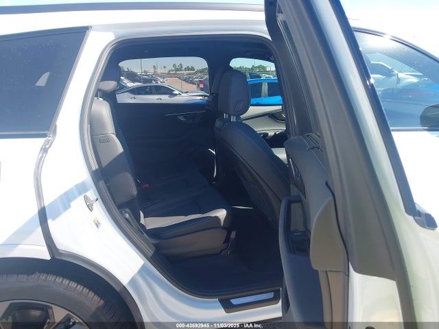 2025 AUDI Q7 WA1LVBF75SD025383 Photo 7