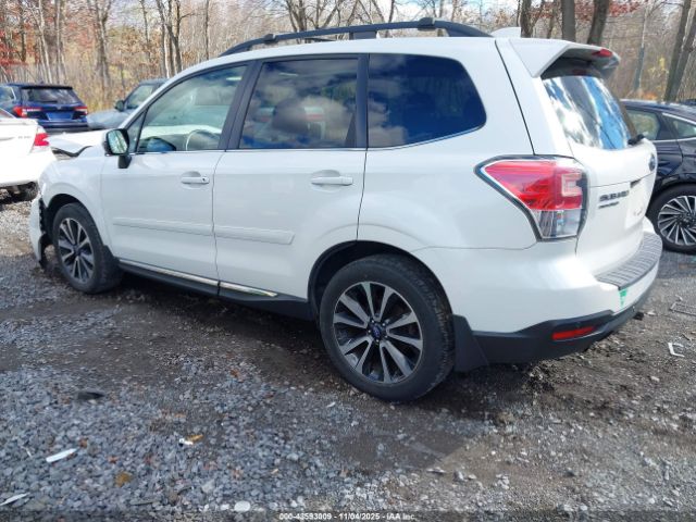 2017 SUBARU FORESTER JF2SJGWC7HH445995 Photo 2