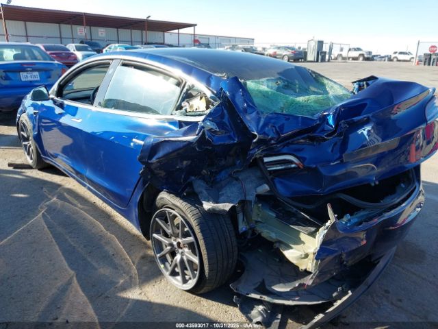 2018 TESLA MODEL 3 5YJ3E1EA1JF125016 Photo 2